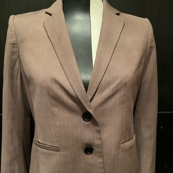 Ann Taylor Jackets & Blazers - Ann Taylor light brown pinstripe jacket